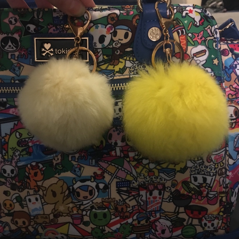 2 for $10!!  Faux Rabbit Keychain PomPoms! - Picture 8 of 8